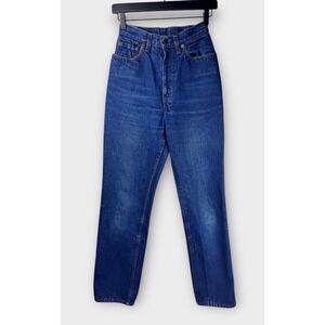 Vintage‎ 1970s Levi's 505 Women's Jeans
W25 Made in USA High Rise Straight Leg